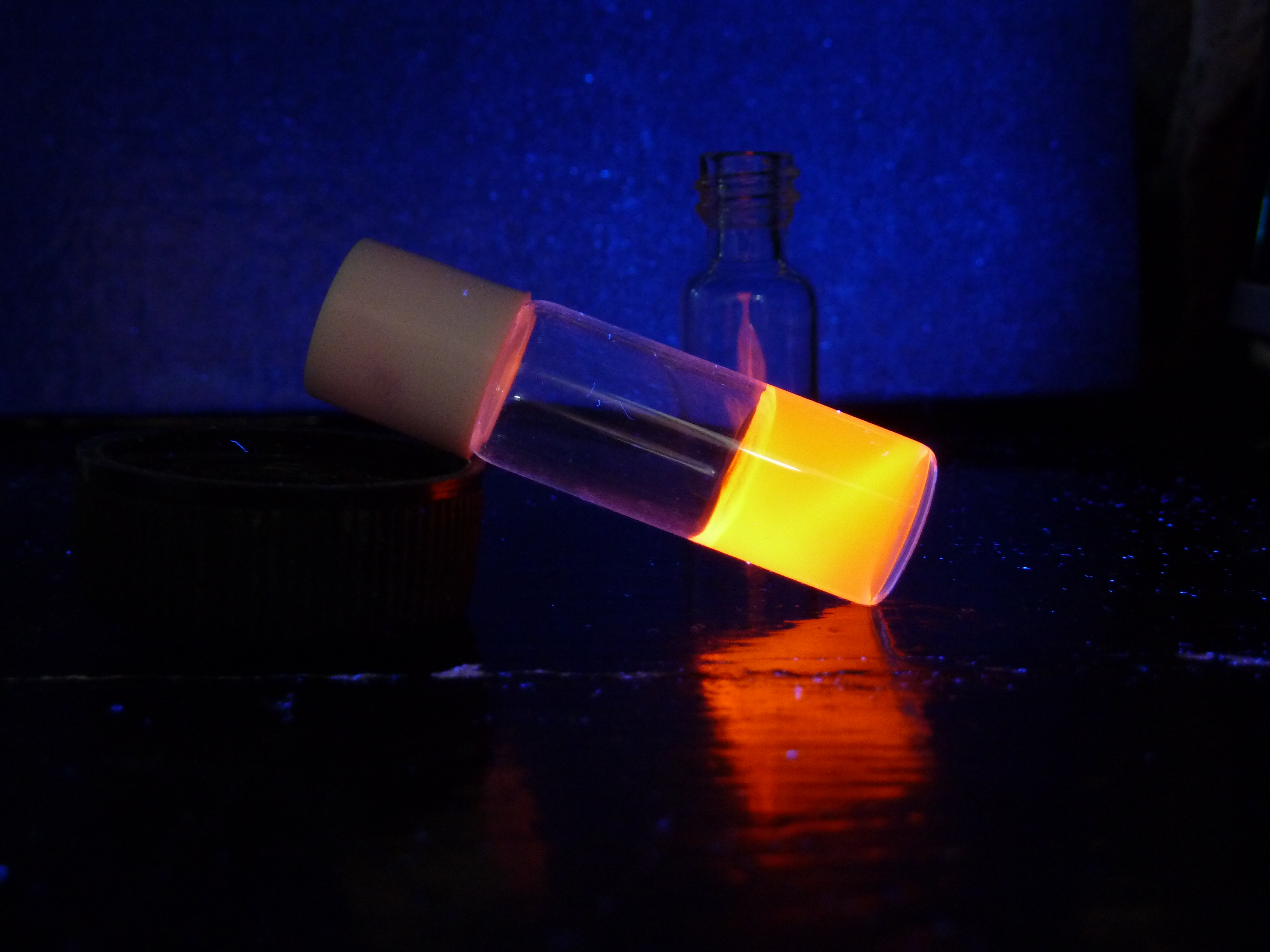 gel fluorescente 2